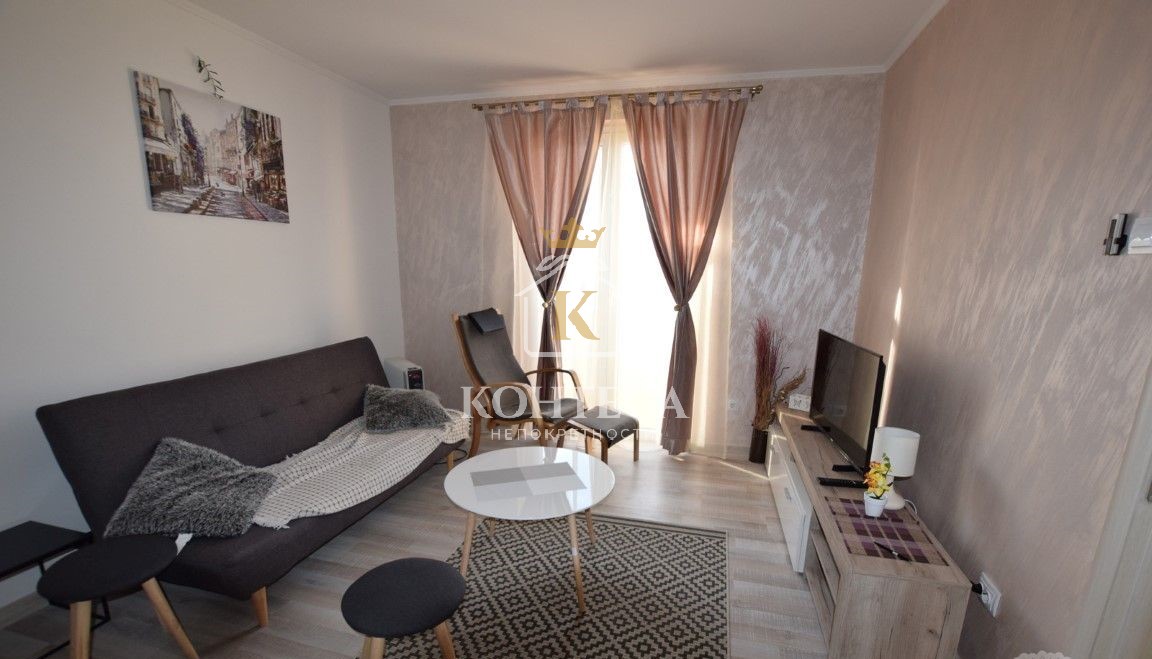 Two - bedroom apartment in the center of Tivat